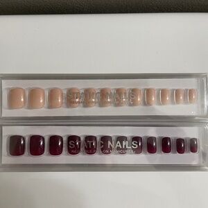 Static Nails - pair
